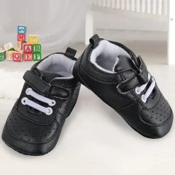 Baby Moo Black Velcro Booties