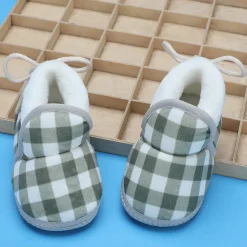 Baby Moo Checked Soft Slip-On Anti-Skid Plush Warm Booties - Green
