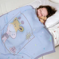 Baby Moo Giraffe All Season Medium Muslin Blanket - Blue