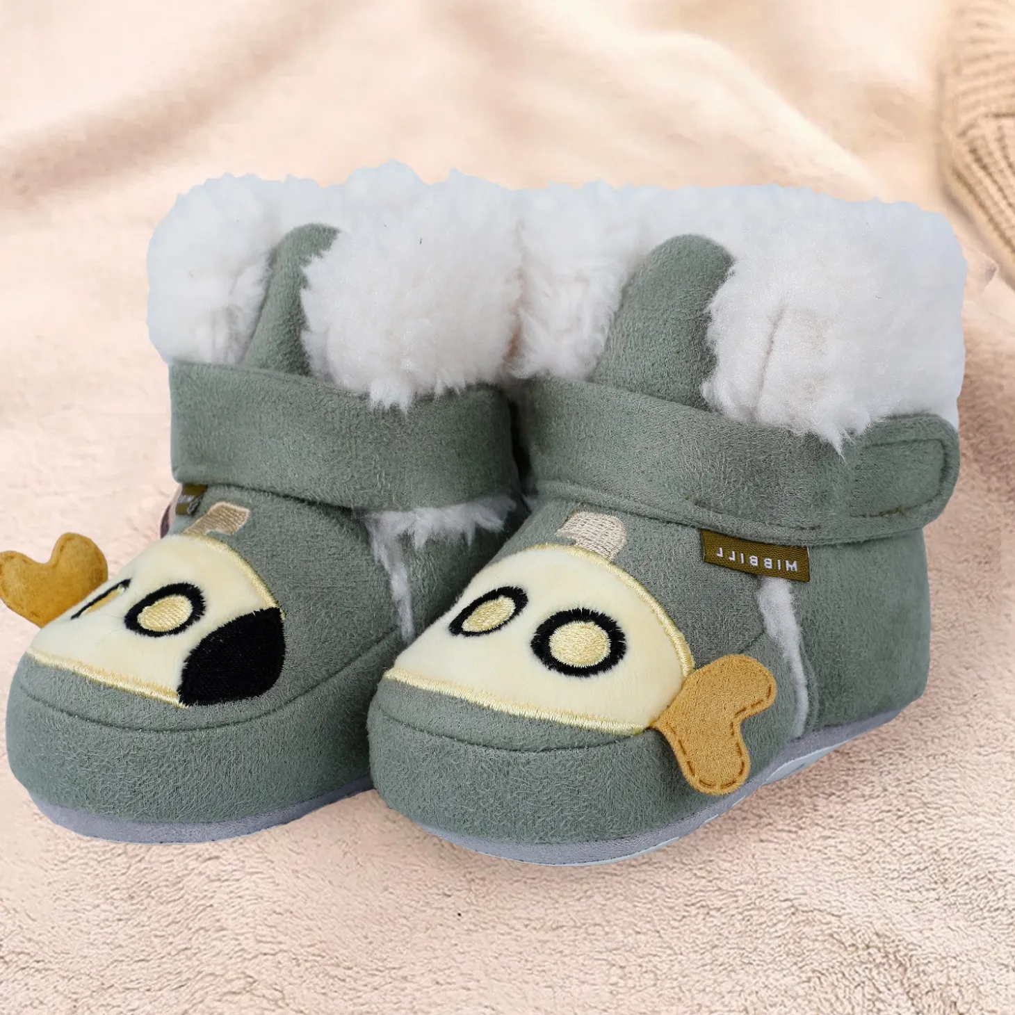 Baby Moo Submarine Velcro Warm Furry Booties - Green