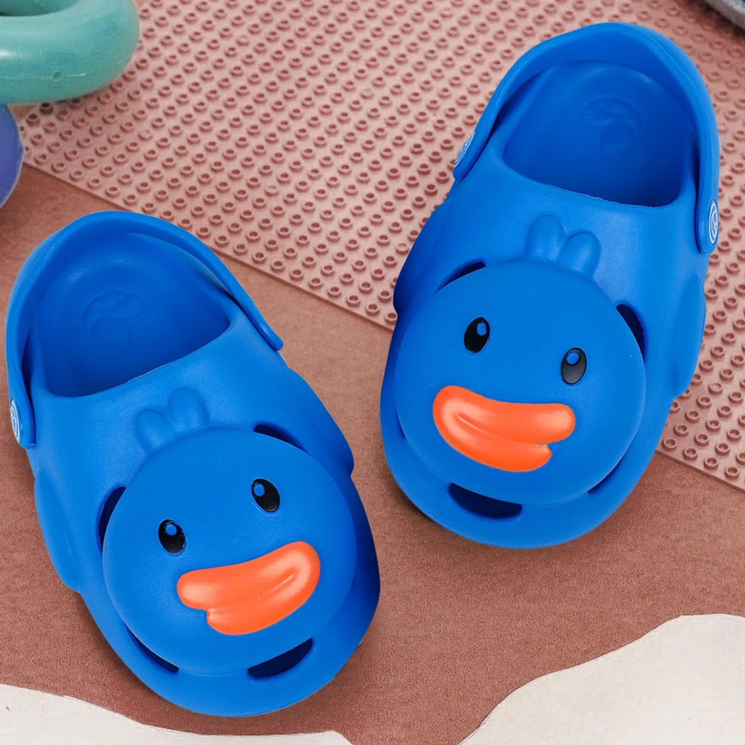 Baby Moo Swimming Duck Waterproof Anti-Skid Sling Back Clogs - Blue
