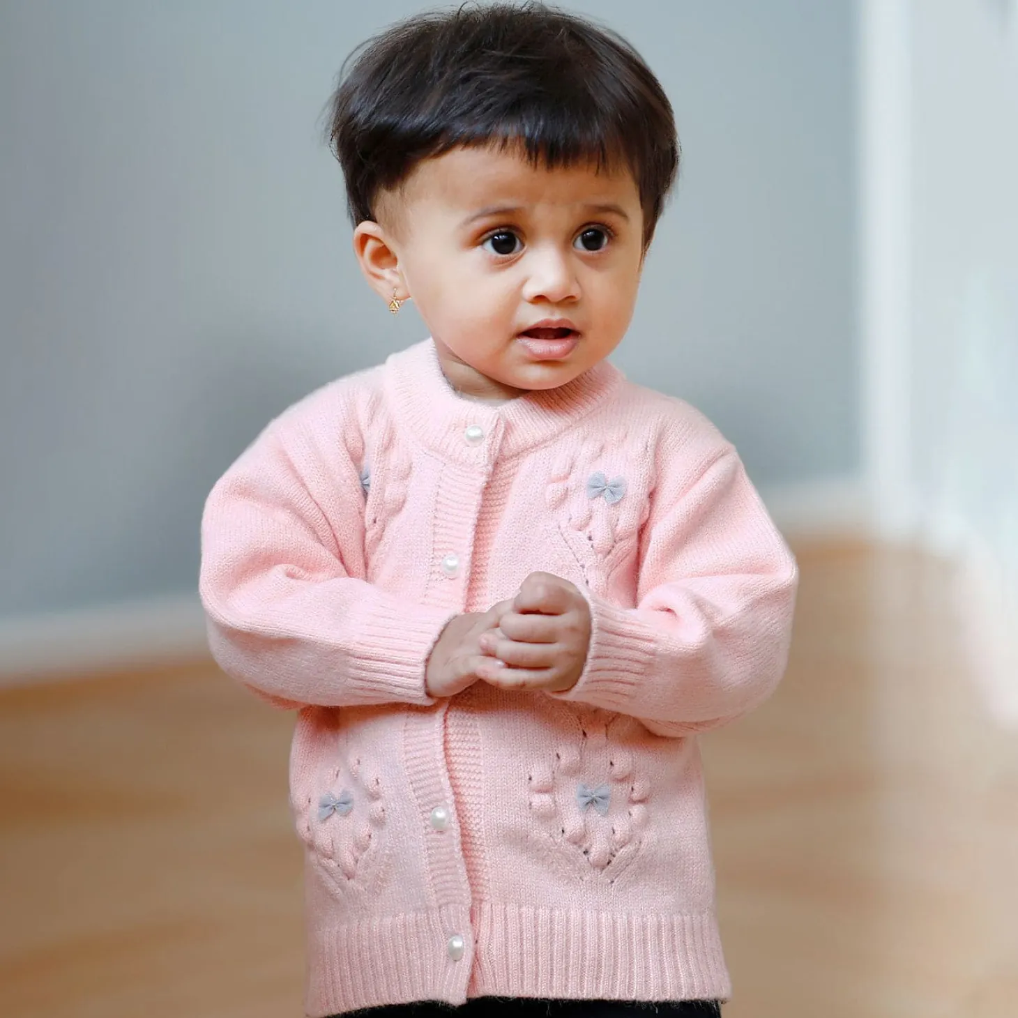 Elegant Bow And Pearl Buttons Premium Full Sleeves Knitted Sweater - Pink