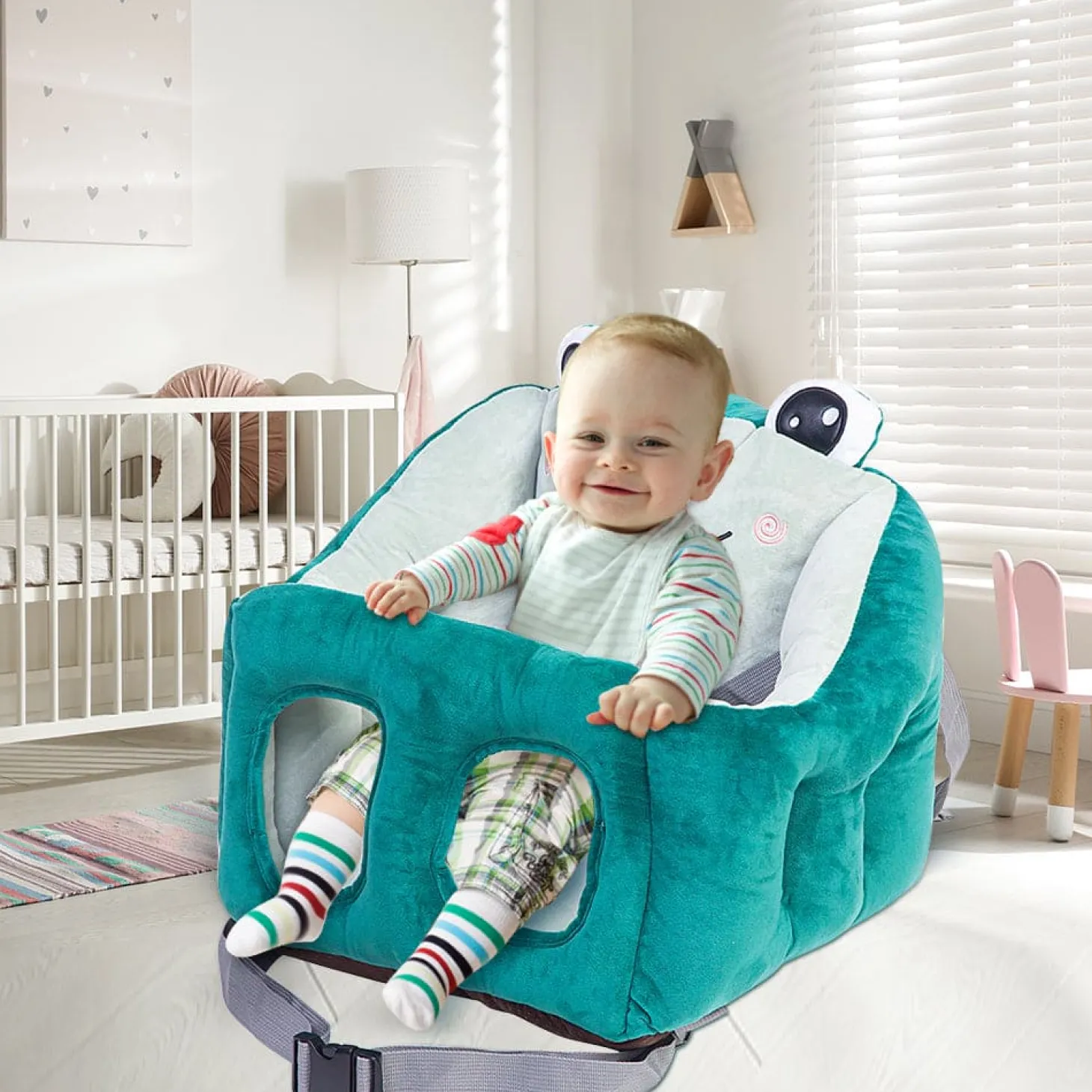 Frog Green Multifunctional Dining Chair