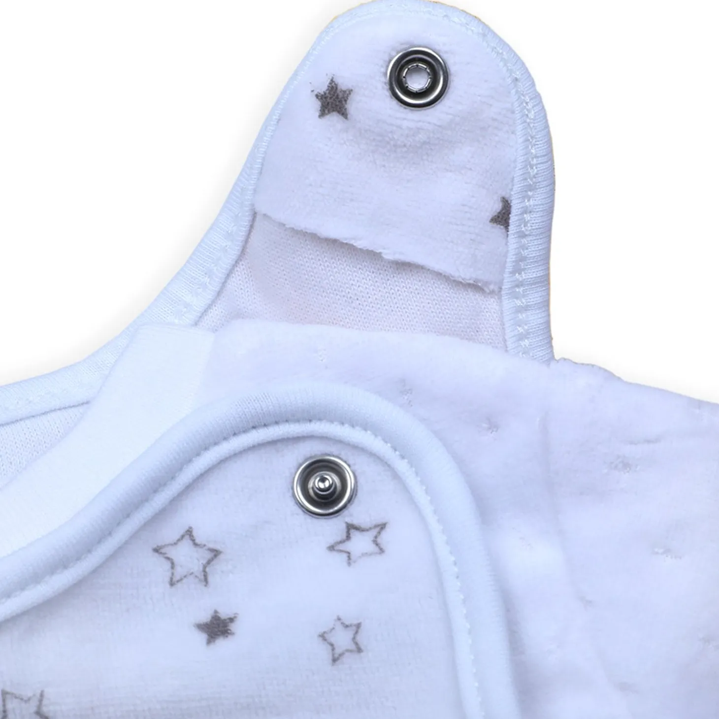 Little Cow Infant 2 Piece Full Sleeves Tshirt And Romper Set - White