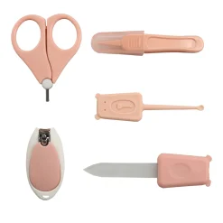 Peach Grooming Kit of 5 Pcs with a Nail Clipper